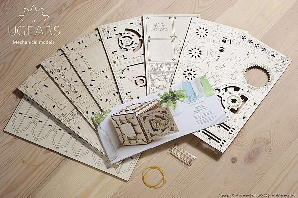 UGears Safe Mechanical Model 3-D Wooden Puzzle